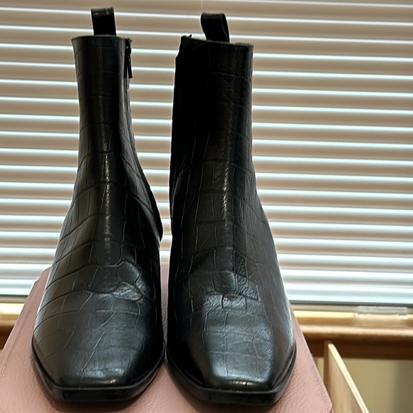 ALBERTO ZAGO BLACK CROC LEATHER ANKLE BOOT 37 1/2  FITS LIKE A 7 US ITALY - Picture 4 of 16